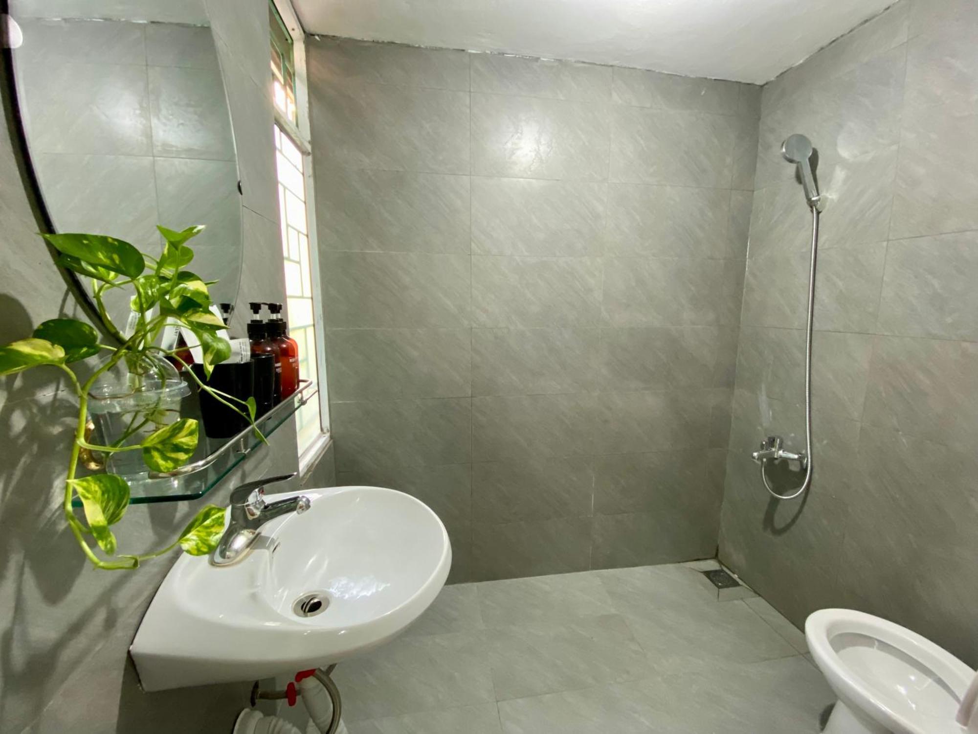 Hanoi Avana Homestay Long Bien Hanói Exterior foto